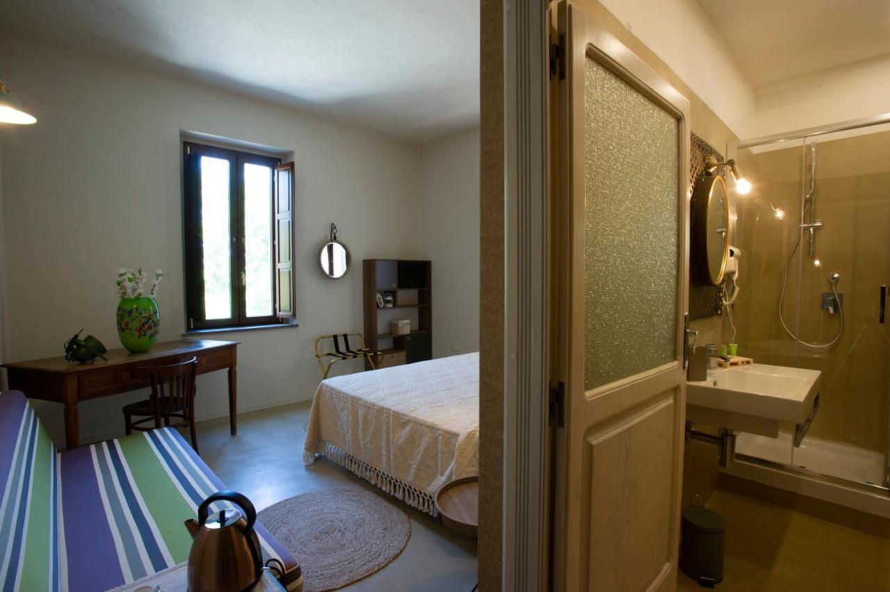 Palazzo Scura Bed & Breakfast Vaccarizzo Albanese ภายนอก รูปภาพ